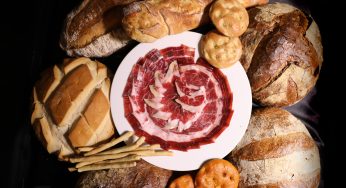 Jamón y pan a ciegas